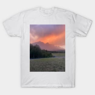 mountain sunset T-Shirt